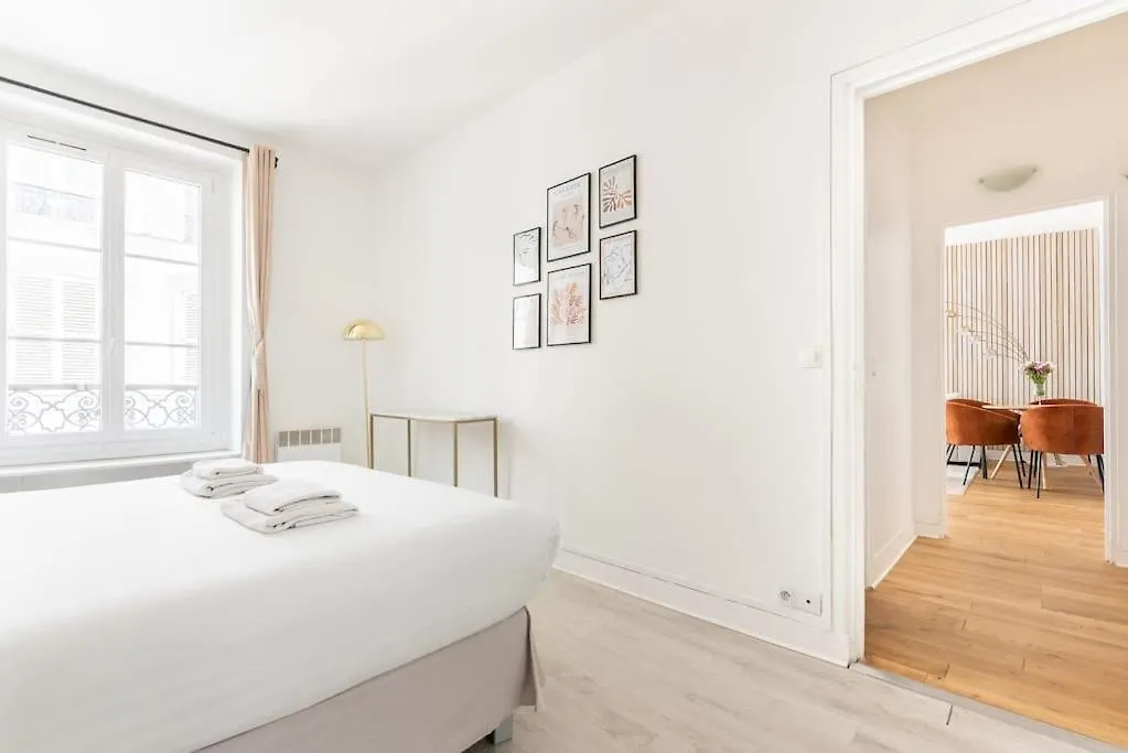 Appartement Champ De Mars - Augereau Paris 0*,